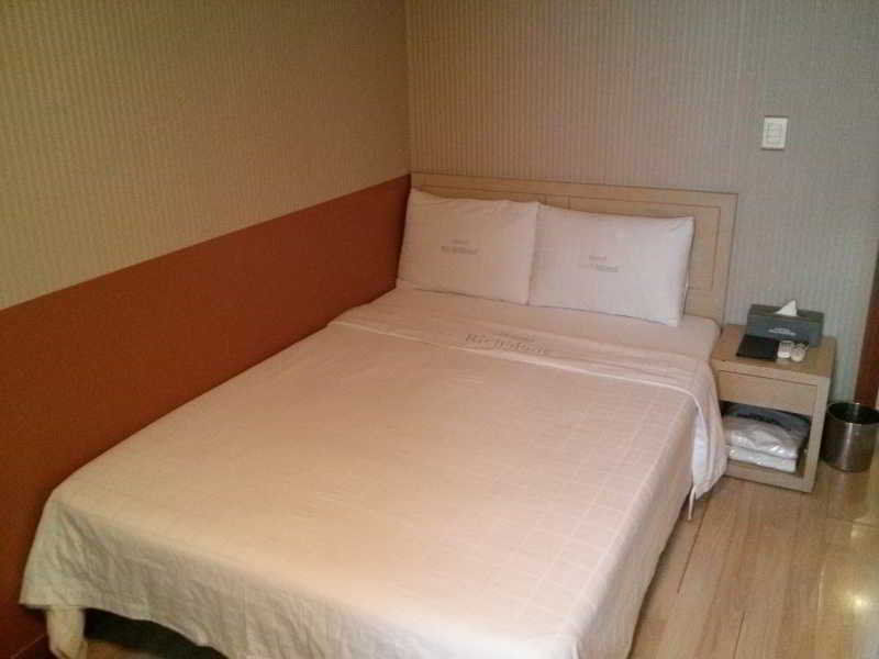 Queens Hotel Seomyeon Busan Exterior foto