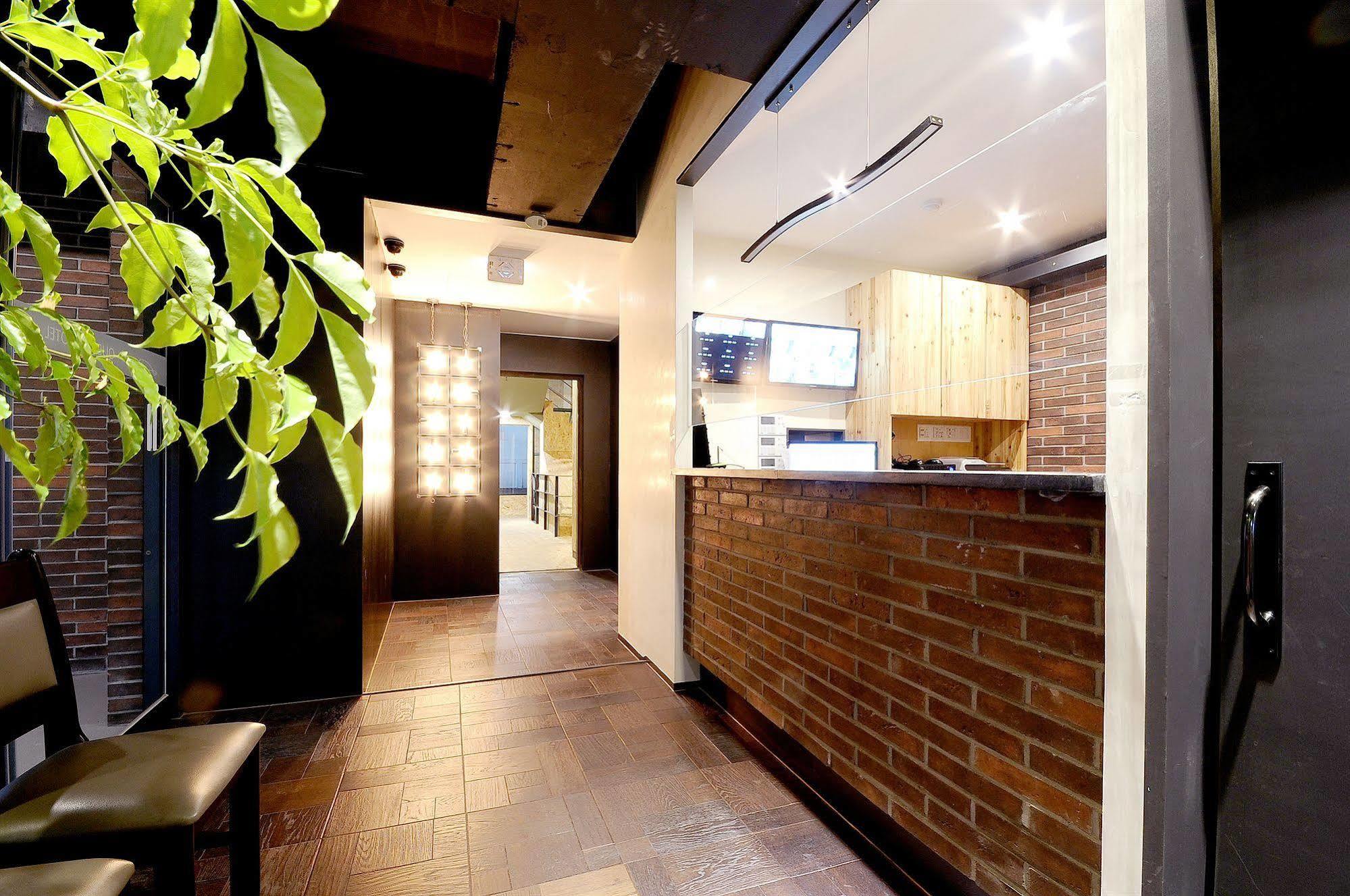 Queens Hotel Seomyeon Busan Exterior foto